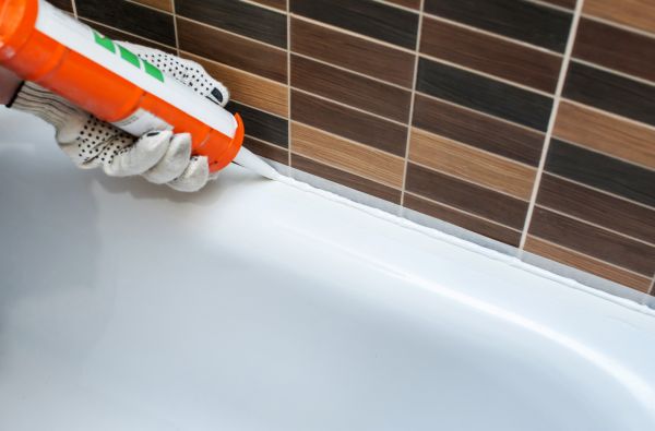 Cost of Bathtub Sealing in Pataskala