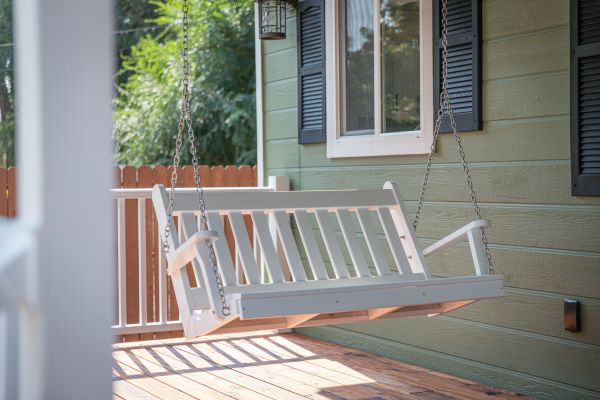 Cost of Porch Swing Installation in Pataskala